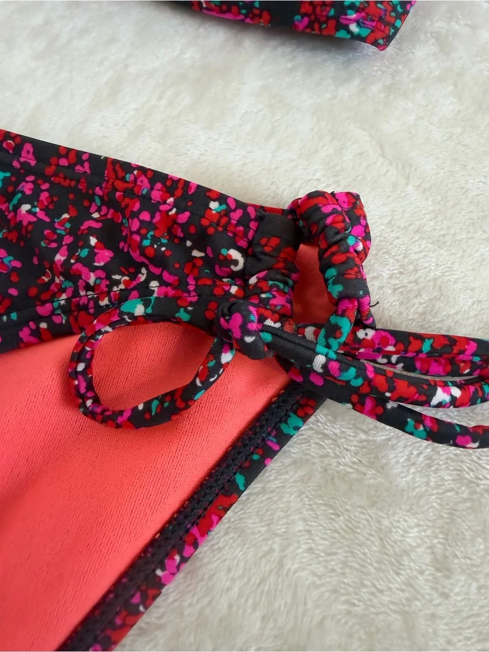 Athleta Size Medium Magenta Multi-Color Confetti Tankini & Bikini Set